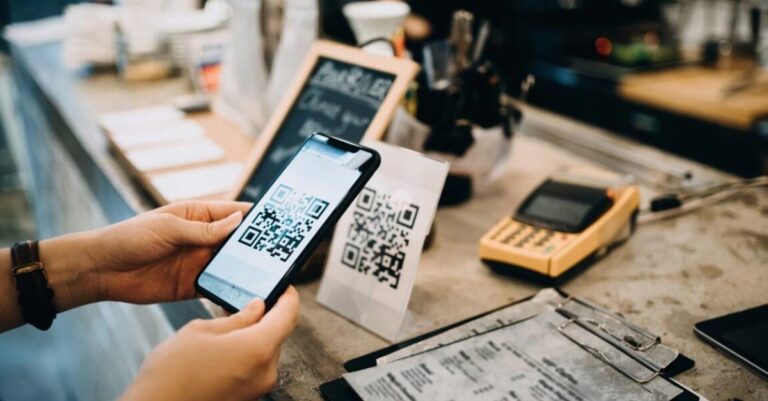 Laos, Vietnam to Launch Cross-Border QR Payment Service in August