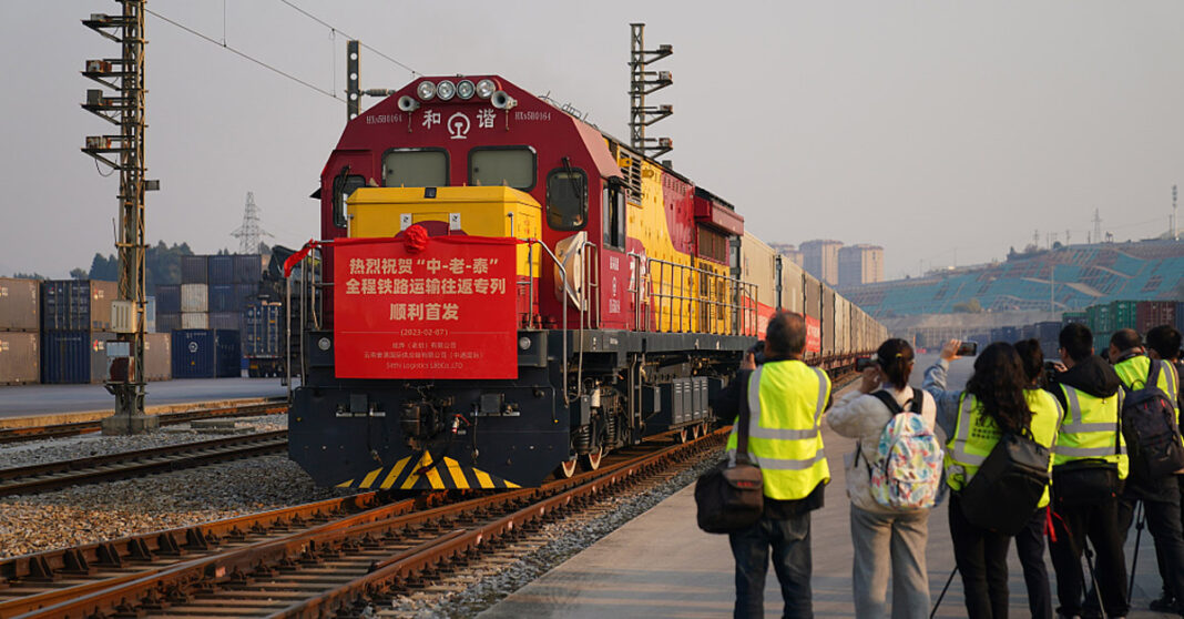 First Cold-Chain Train Connects Yunnan with Vientiane