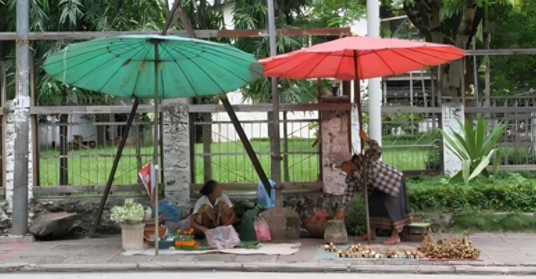 Vientiane Announces Major Overhaul for City Streets, Local Stalls