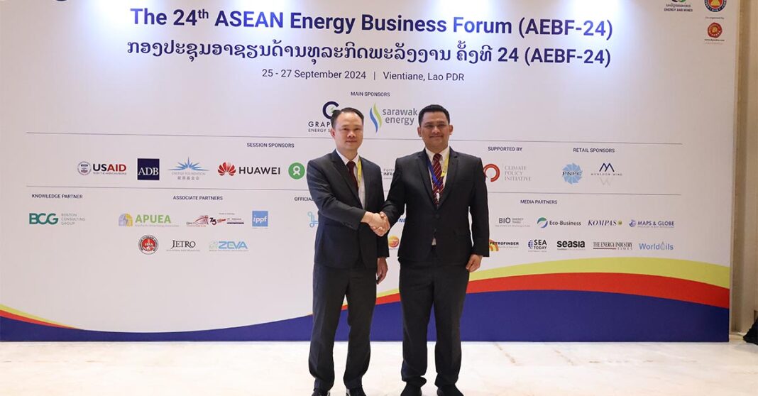 Laos Takes Lead in Promoting Clean Energy at ASEAN Energy Business Forum