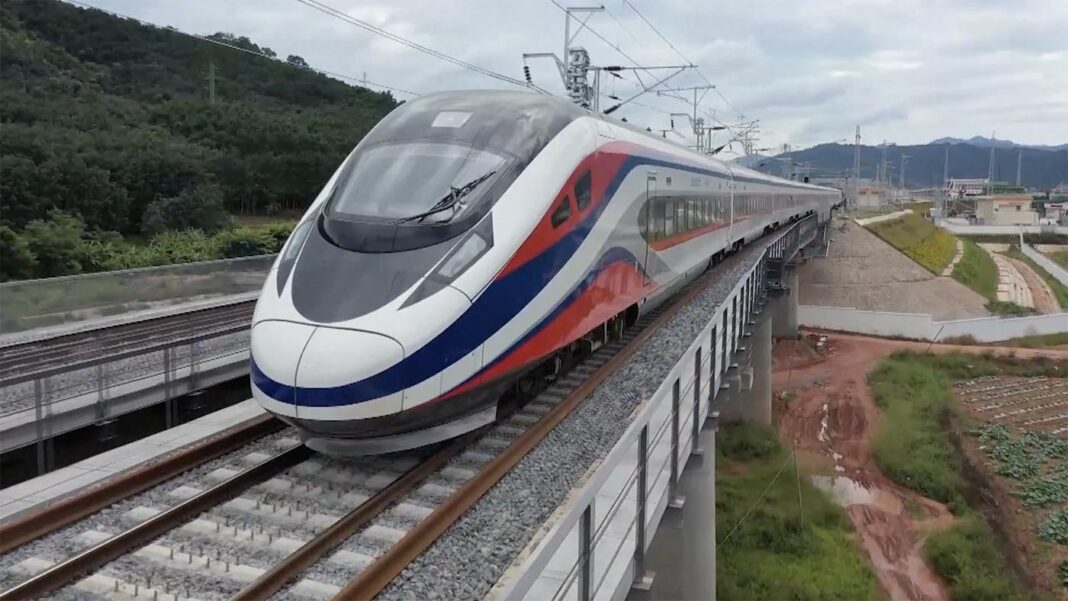 Laos-China Railway Hits 3 Million Passengers in First 10 Months of 2024