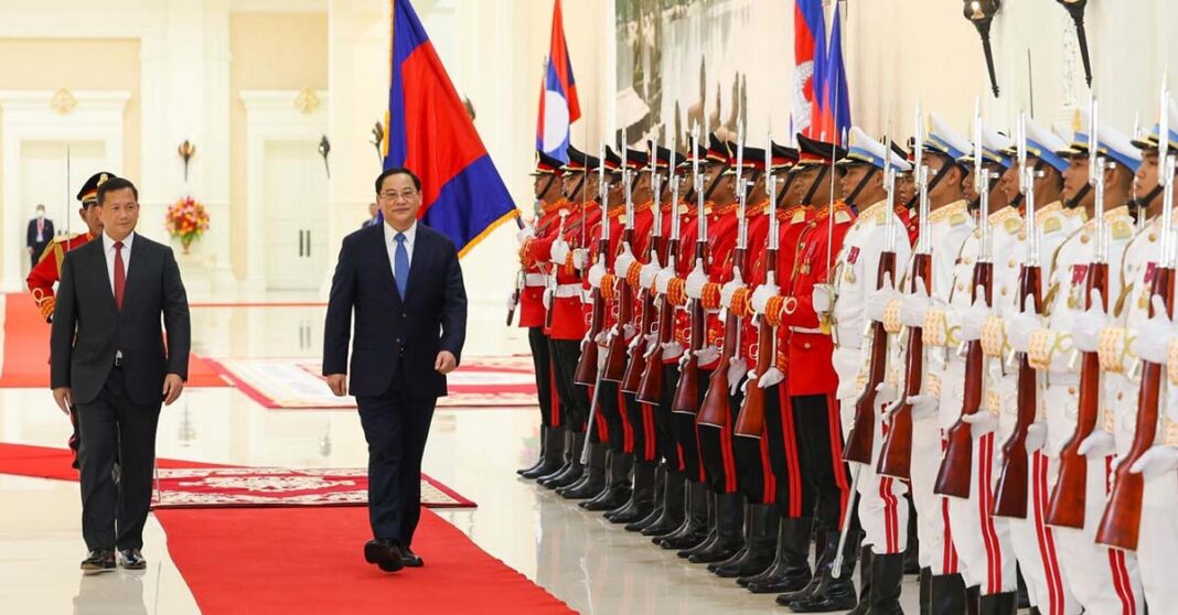 Lao Prime Minister Strengthens Ties with Cambodia During Official Visit