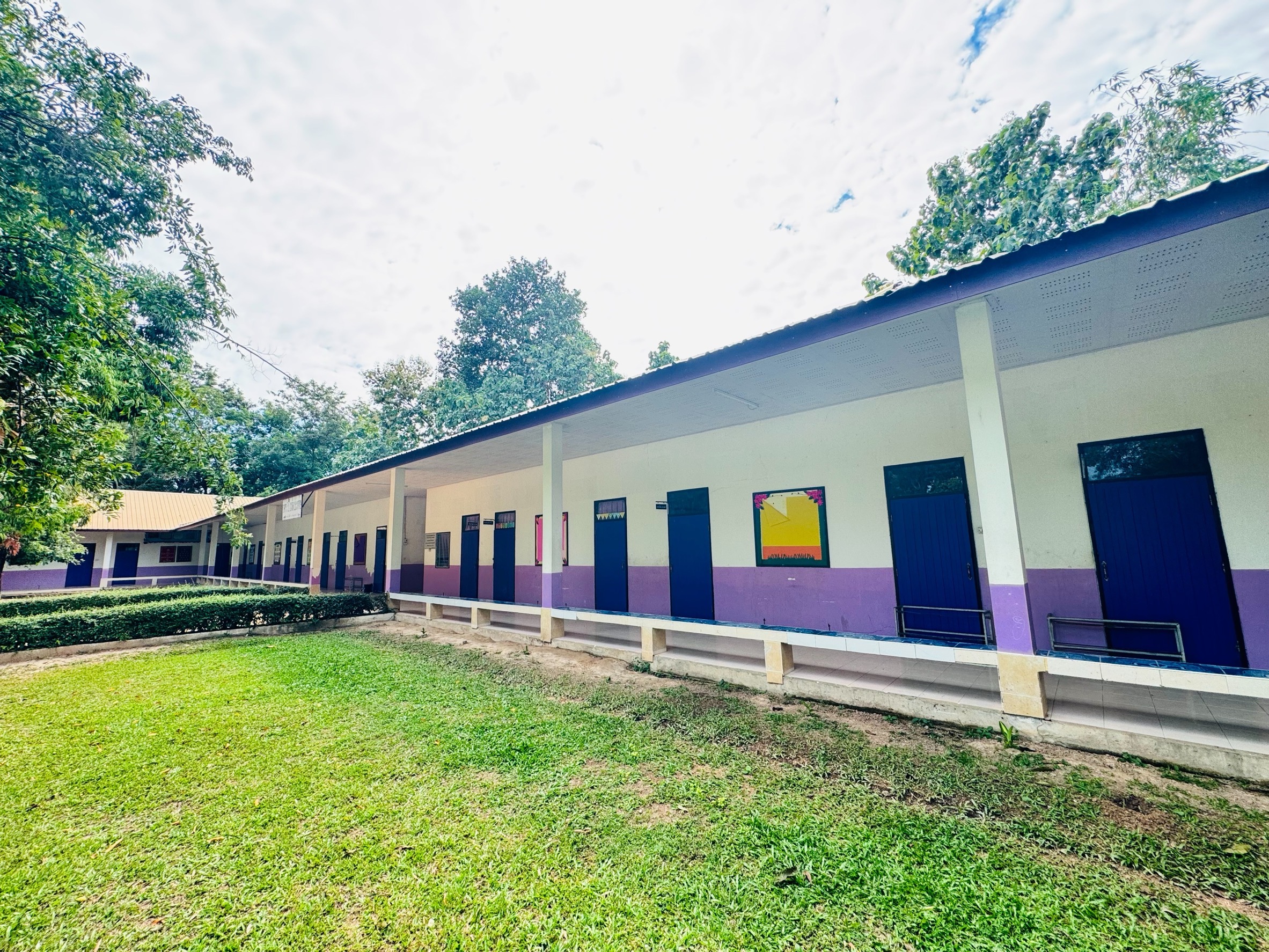 The newly renovated compound for students and teachers at Baan Srisawas Border Patrol Police School in Yasothon.