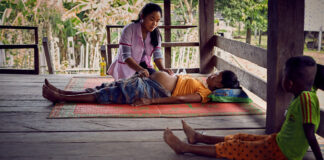 Heroes in Pink: Celebrating the Legacy, Future of Midwifery in LaosHeroes in Pink: Celebrating the Legacy, Future of Midwifery in Laos