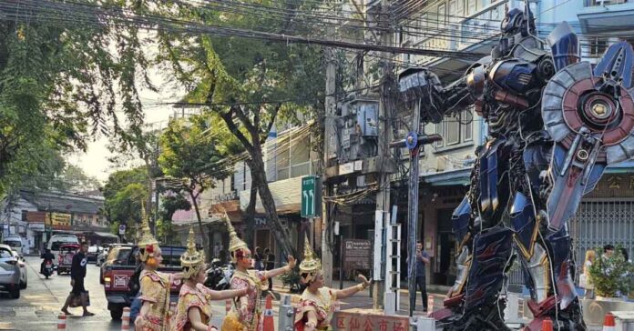 Optimus Prime Statue Sparks Spiritual Craze in Bangkok