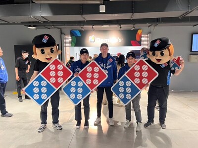 Domino’s Taiwan CEO Ben Oborne Appears at the Game, Bringing the Lucky 666 Dice to Support Team Taiwan!