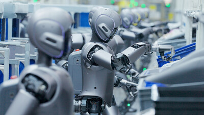 UBTECH humanoid robots demonstrate 