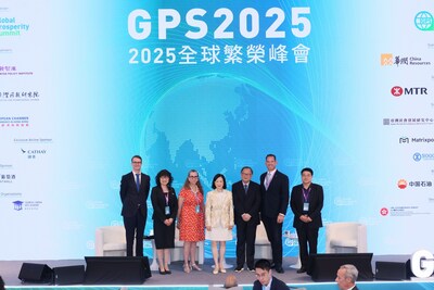 3. Group photo of Panel 1, “The Promise of Space – Breakthroughs and Potential”