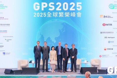 5. Group photo of Panel 3, “Trade War, Hot Wars and the Global Economy”