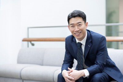 Professor Zhang Liandong, Dean of SMU’s School of Accountancy