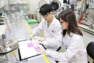 Researchers at SK bioscience are analyzing the vaccine candidate.
