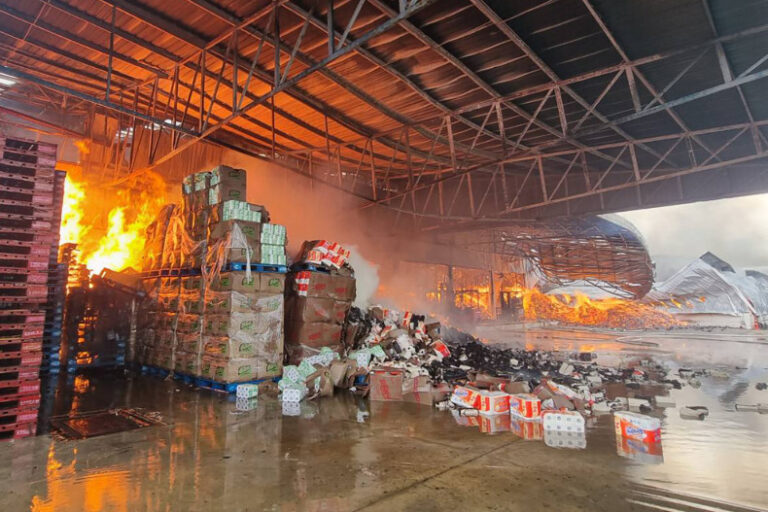 THAILAND: Deadly Fire Engulfs Tissue Paper Factory in Saraburi, Killing Six and Injuring Dozens
