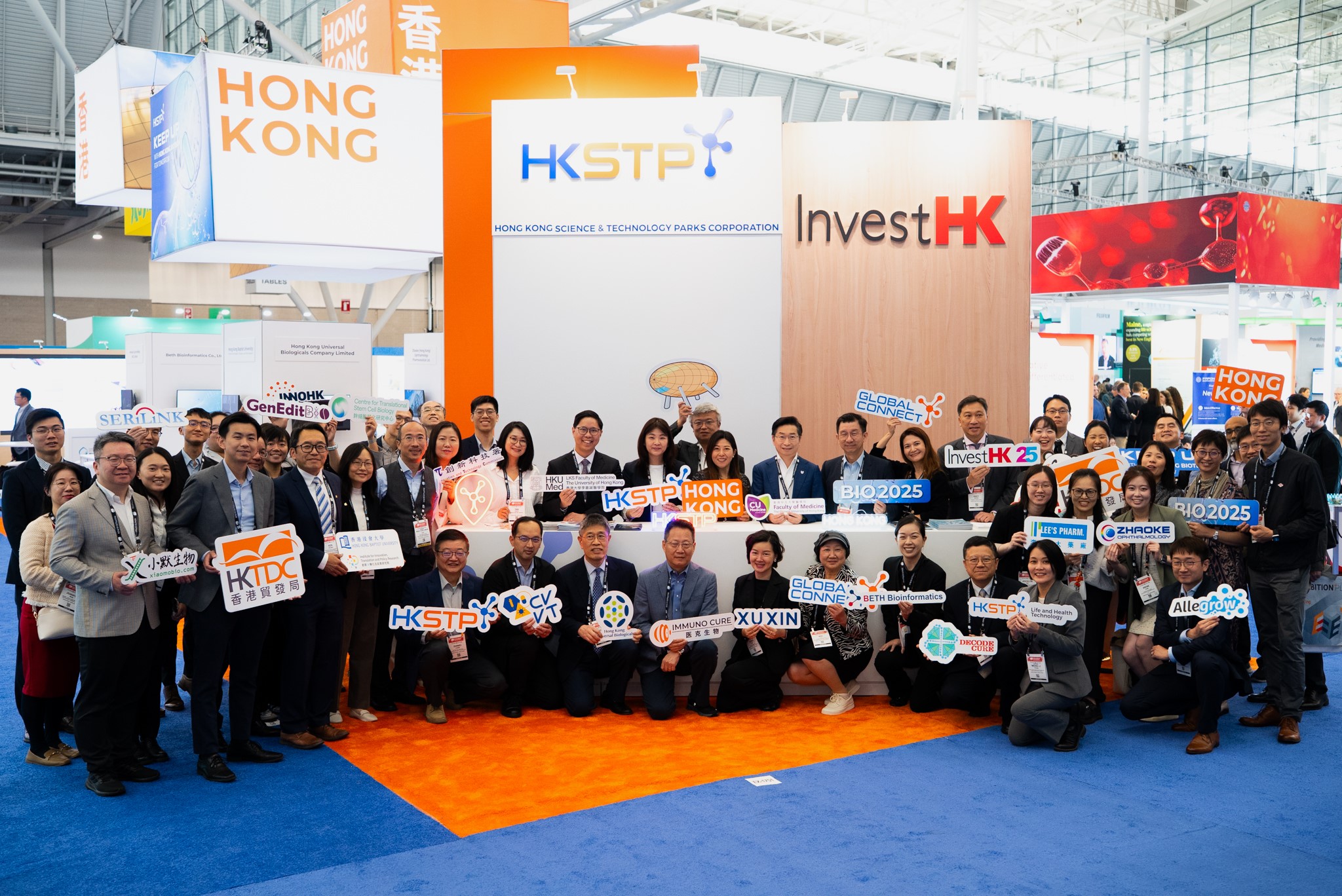 In collaboration with InvestHK, HKSTP joined forces with the LKS Faculty of Medicine at The University of Hong Kong (HKU) and the Faculty of Medicine at The Chinese University of Hong Kong (CUHK) for the first time to form a delegation and led 16 prominent life and health technology companies to showcase at BIO 2025 held in Boston, USA.