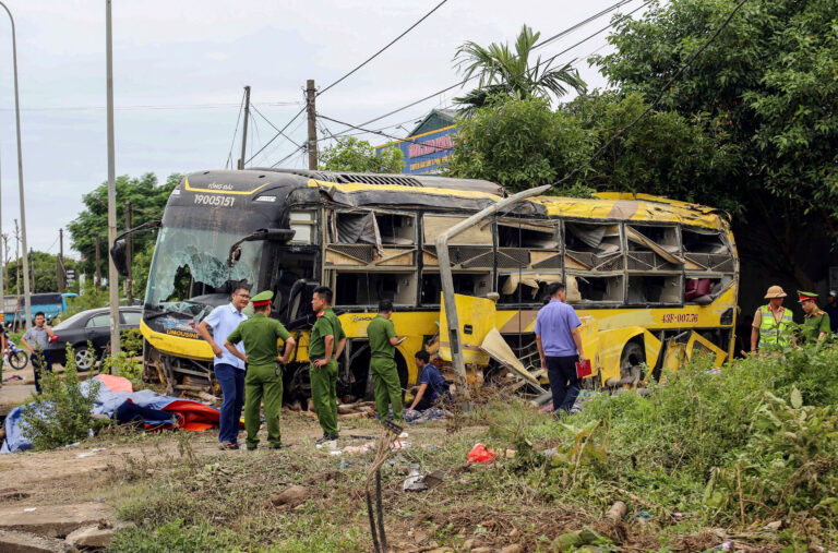 Ten Killed in Vietnam Bus Crash Days After Ha Long Bay Disaster