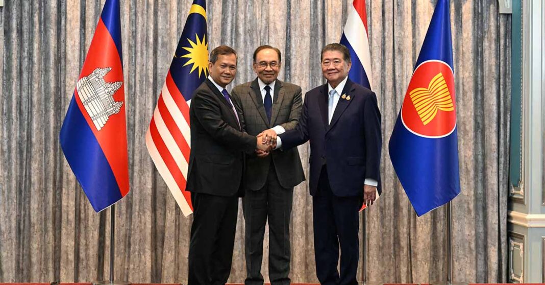 Thai Army Accuses Cambodia of Breaking Truce