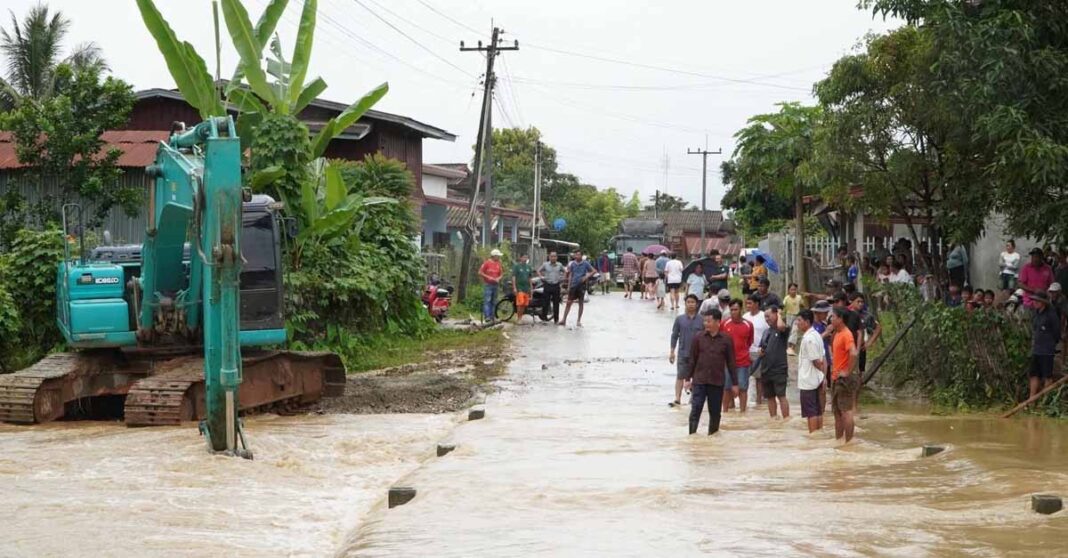 Typhoon Wipha Kills 4, Leaves 4 Missing as Storm Batters 34 Districts Across Laos