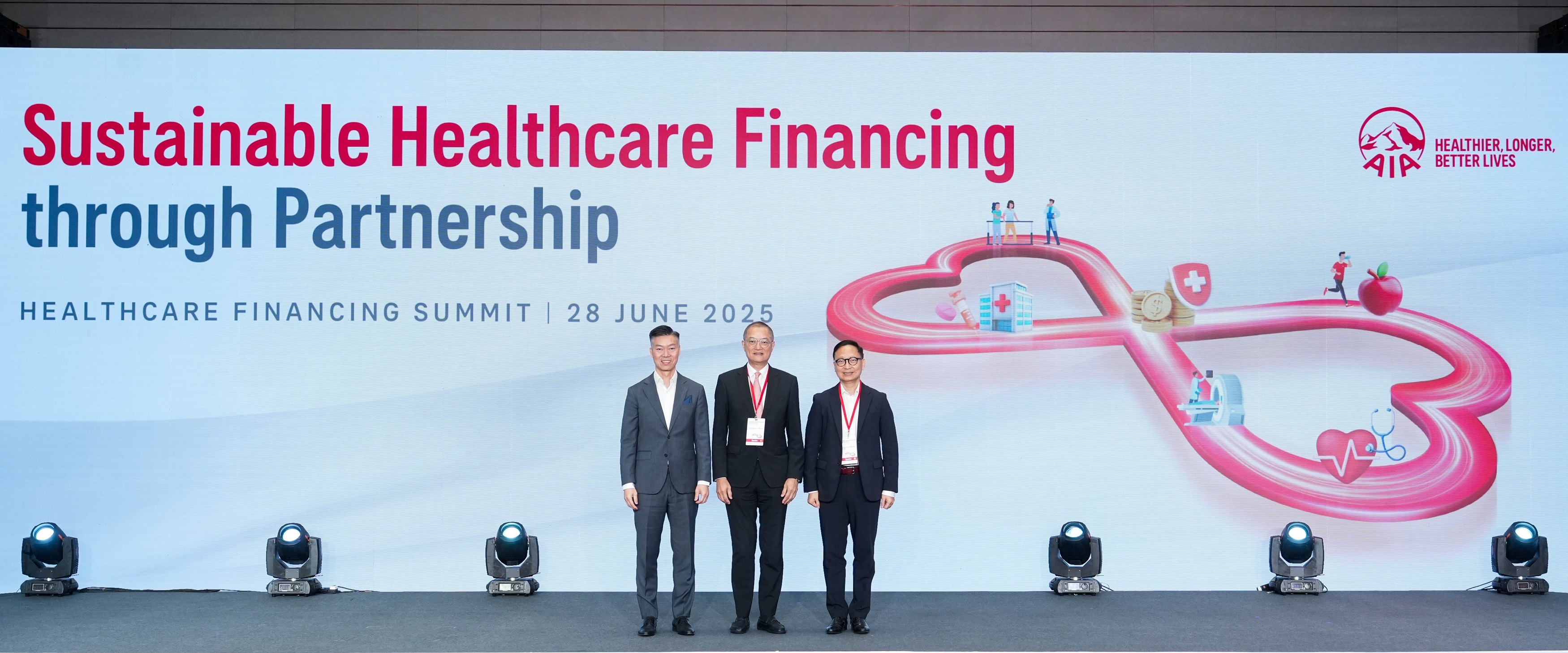 Caption: Professor Chung-mau Lo, Secretary for Health of the Hong Kong Special Administrative Region Government (centre); Mr Clement Cheung Wan-ching, Chief Executive Officer of the Insurance Authority (right); and Mr Alger Fung, Chief Executive Officer of AIA Hong Kong & Macau (left), officiating the opening at the Healthcare Financing Summit