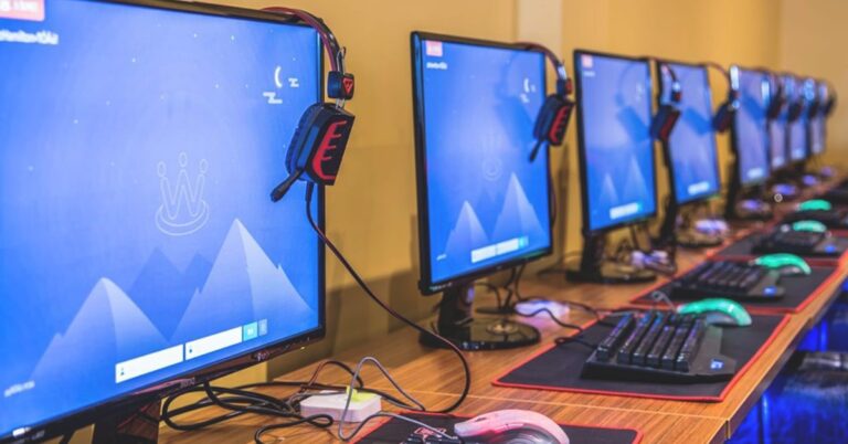 Khammouane Province Orders Closure of Internet Cafes to Tackle Rising Illegal Gambling