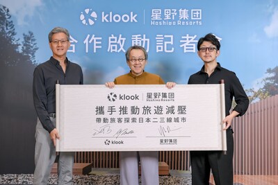 From left to right: Wilfred Fan (Chief Commercial Officer, Klook), Yoshiharu Hoshino (CEO of Hoshino Resorts), Wataru Masuda (General Manager, Klook Japan)