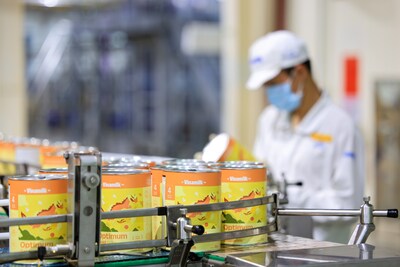 Vinamilk pioneers in bringing Vietnam’s first formula containing 6 HMOs into nutritional solutions for children