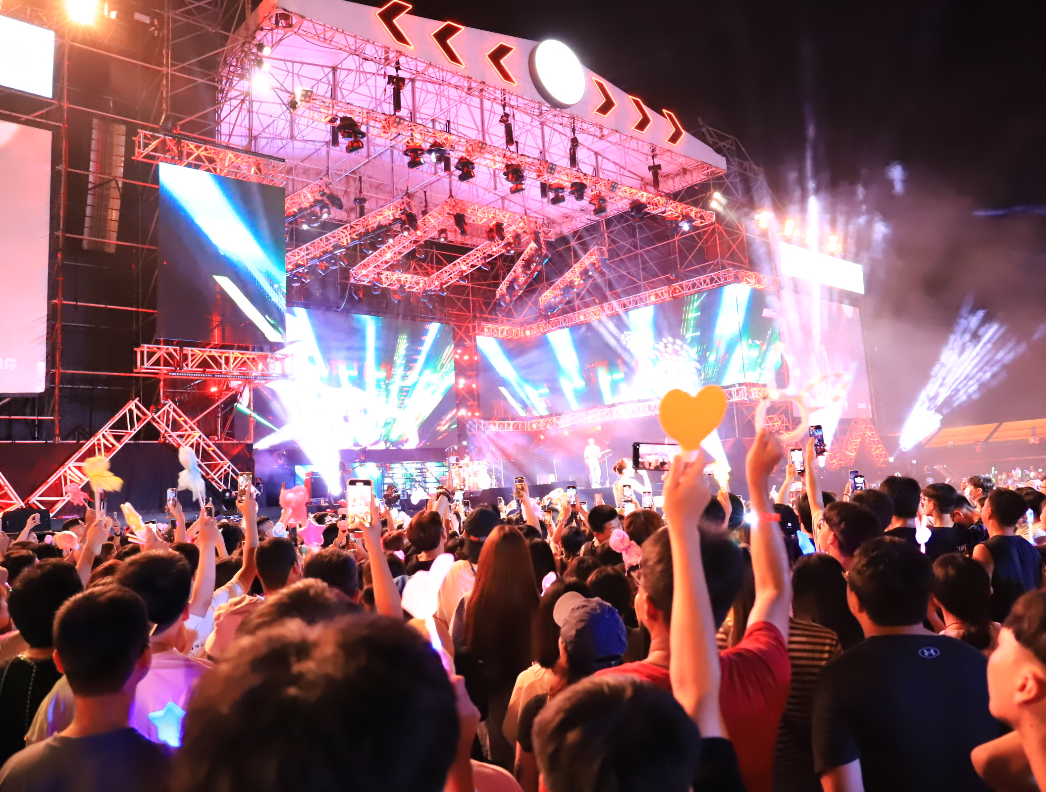 Lost in the rhythm, found in the moment. Hualien Summer Festival crafts a spellbinding experience where every beat becomes a heartbeat, every light becomes a star