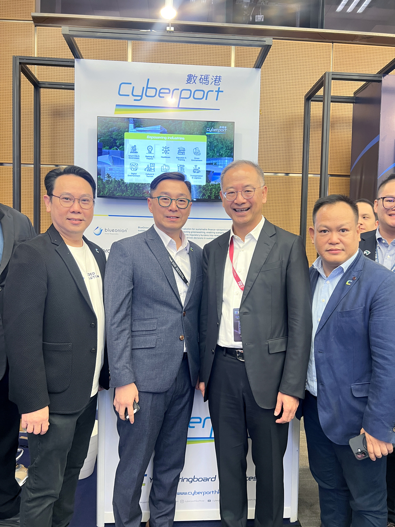 Cyberport led a delegation of its FinTech start-ups to participate in MyFintech Week 2025, held in Kuala Lumpur from 4 to 7 August. During the event, Cyberport witnessed its community start-ups signing multiple Memoranda of Understanding with international and local FinTech partners, promoting cross-border innovation and strengthening ties between Hong Kong and the ASEAN region in FinTech and innovative technology applications.