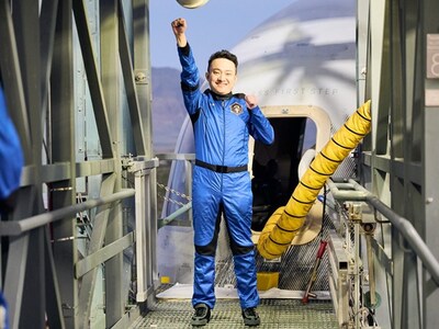 Justin Sun has completed his journey into space. (Image source: Blue Origin's official X)