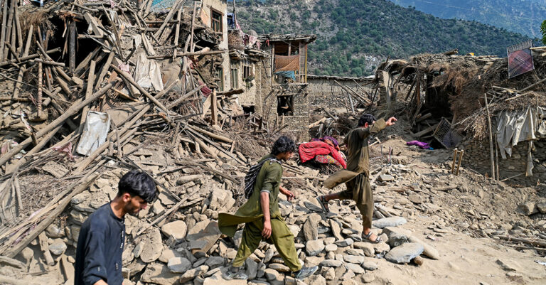 Aftershocks Rumble Quake-Hit Afghanistan as Death Toll Tops 1,400