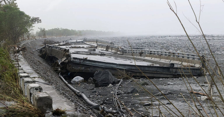 14 killed, 124 Missing in Taiwan After Barrier Lake Burst