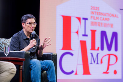 Renowned Hong Kong director, screenwriter, and producer Stanley Kwan shares his career and creative journey at a masterclass held before Monday’s closing ceremony, leaving attendees deeply inspired.