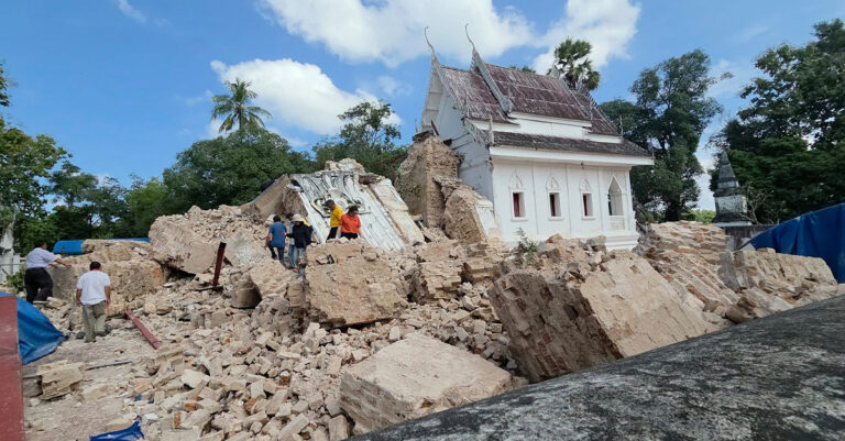 123-Year-Old Phra That Non Tan Collapses in Nakhon Phanom