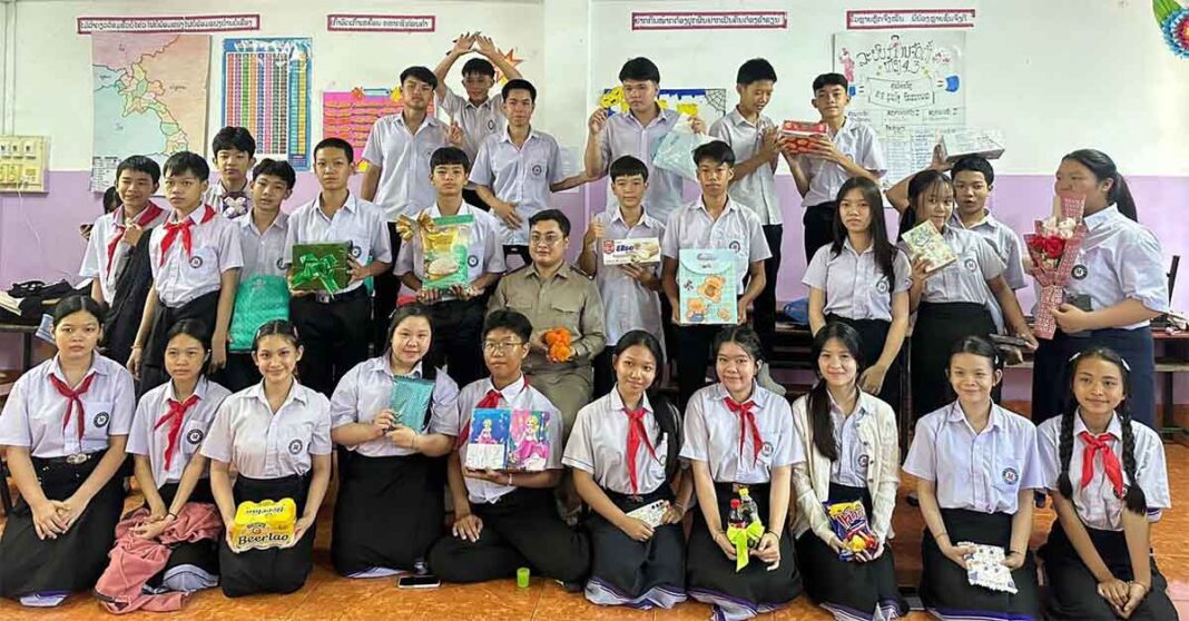 Lao Students Celebrate Teachers with Goats, Chickens, Gratitude