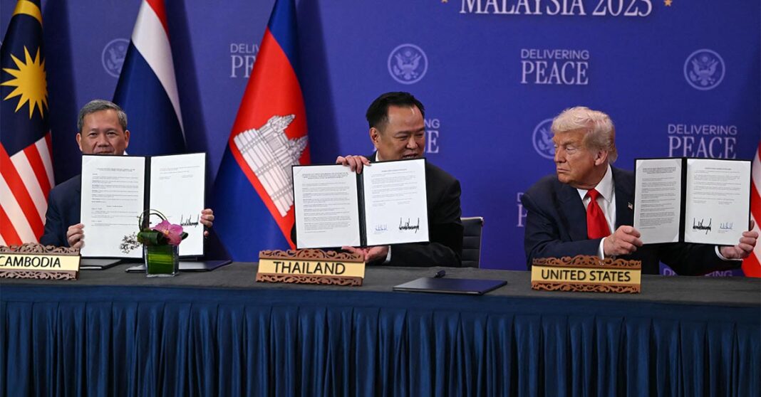 Leaders Tackle Regional Conflicts, Expansion on First Day of ASEAN Summit Leaders Tackle Regional Conflicts, Expansion on First Day of ASEAN Summit
