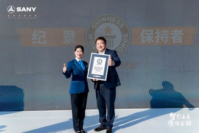 SANY JP100 Breaks Record for the World’s Tallest Firefighting Water Jet