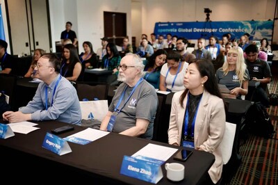 live_shot_meeting
