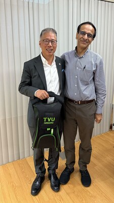 Paul Shen, CEO of TVU Networks (Left), and Sanjiv Prakash, CEO of ANI (Right)