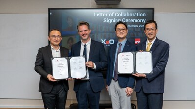 Leaders from the Institute of Technical Education (ITE) Singapore and X2O Media mark the official signing ceremony to launch ITE’s new next-generation hybrid learning space, powered by OneRoom.