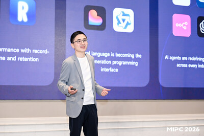 Qiang Song, General Manager of International Internet Business Department at Xiaomi, during his speech at the Xiaomi Internet Partner Conference 2026 in Thailand.
