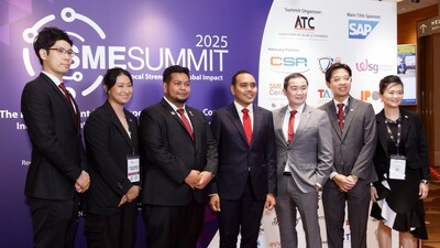 SMESummit 2025 Organising Committee with GOH Mr Zhulkarnian Abdul Rahim SMESummit 2025 Organising Committee with GOH Mr Zhulkarnian Abdul Rahim