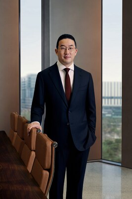 Kwang Mo Koo,  Chairman and Chief Executive Officer of LG Corporation_Full