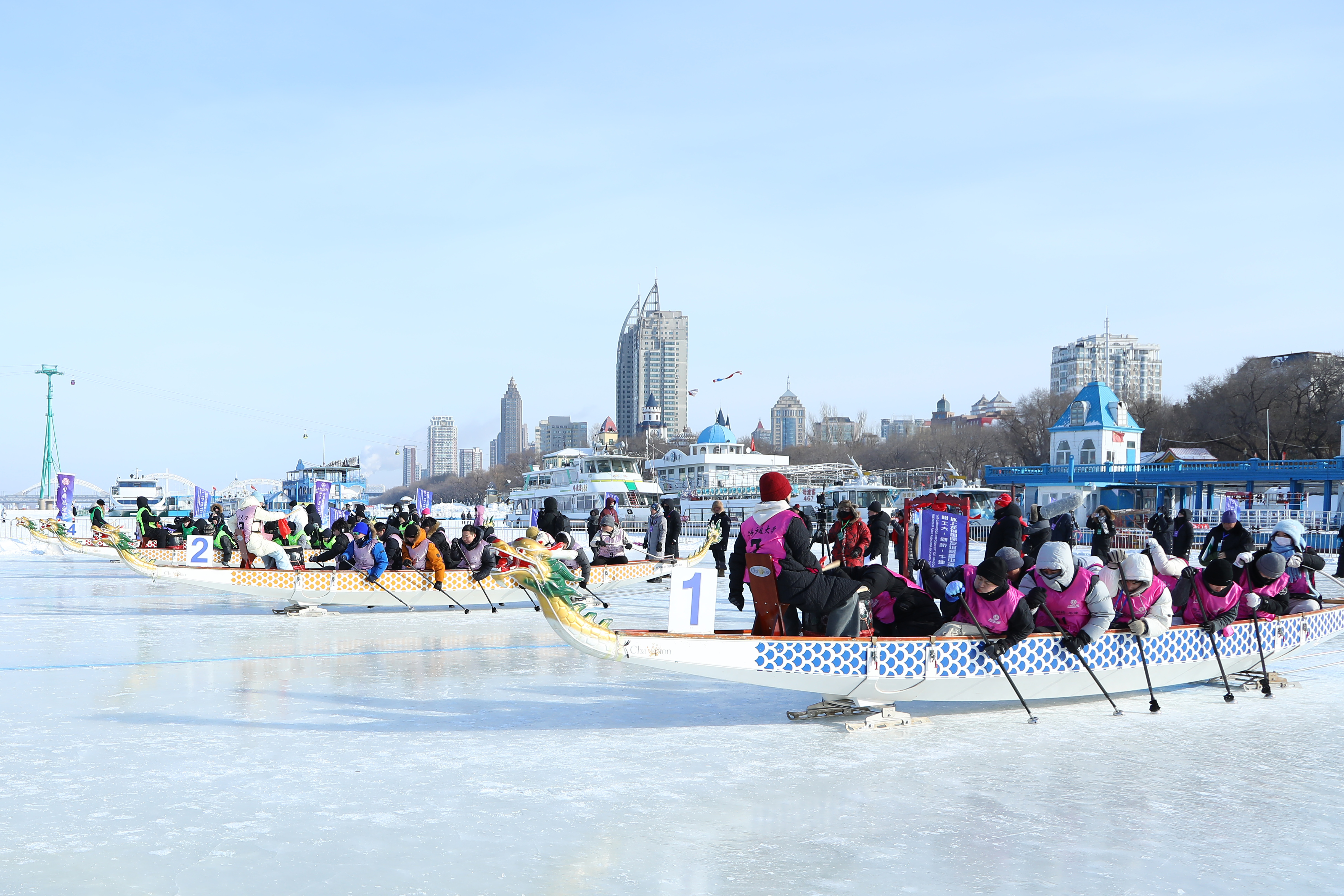 "HIT-Cambridge-Oxford Cup" Ice Dragon Boat International Friendship Race
