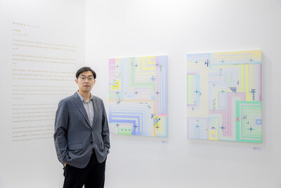 The Sands Gallery booth features artworks by three of Macao’s forward-looking, promising young artists – Lei Ieng Wai, Leong Chi Mou, and Dor Lio Hak Man – alongside a historical collection from “A Century of Iec Long Firecracker Factory in Radiance – An Exhibition on the Resonant History and Aesthetic Memory of Macao Firecrackers” currently on view at Sands Gallery in Macao. Together, the booth offers a magnificent display of Macao’s enduring artistic charm to visitors.