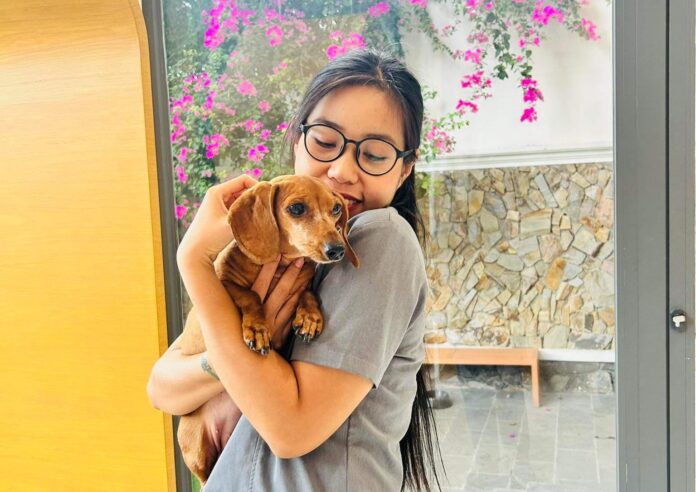Vientiane Pet Owners Prepare for Change as Major International Vet Clinic Closes