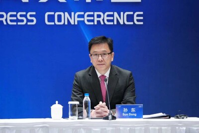 The Secretary for Innovation, Technology and Industry, Professor Sun Dong, attended a press conference on the 2026 World Internet Conference (WIC) Asia Pacific Summit in Beijing this morning (March 17), together with the Secretary-General of the WIC, Mr Ren Xianliang, to announce that Hong Kong will once again host the Asia Pacific Summit this year.