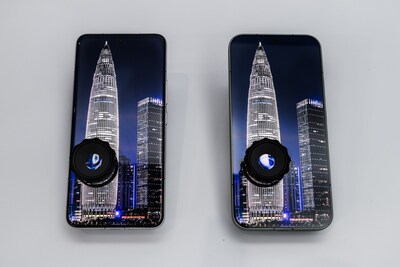 World's First Super Pixel High-Clarity Mobile Display (6.9”)