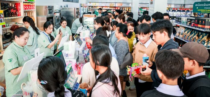 Overcrowded 7-11