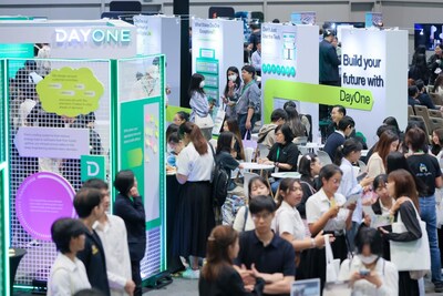 DayOne and participants at the DayOne Tech & AI Career Expo: Bangkok 2026 DayOne and participants at the DayOne Tech & AI Career Expo: Bangkok 2026