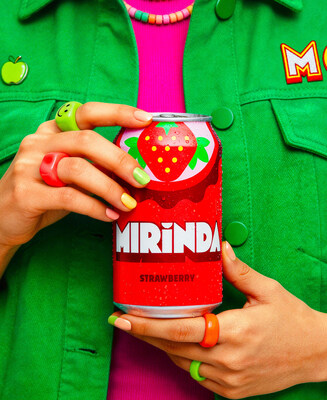 BOLD NEW LOOK, A BRIGHTER NEW MOOD: MIRINDA® LAUNCHES A “SMILE PLEASE” PLATFORM GLOBALLY BOLD NEW LOOK, A BRIGHTER NEW MOOD: MIRINDA® LAUNCHES A “SMILE PLEASE” PLATFORM GLOBALLY