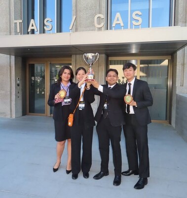 A fulfilling and unforgettable journey in Lausanne for (left to right) SMU undergraduates Kyran Mariel Narayanan, Samantha Chong Wei En, Ameerul Putra Bin Abdul Wahab and Darius Alexander Maskun. [Photo credit: SMU]