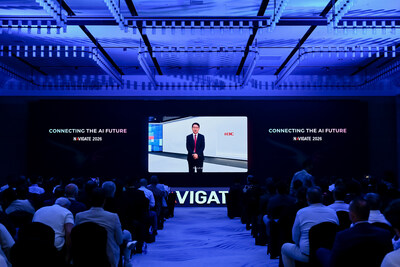 Tony Yu, President & CEO of H3C, delivered a speech through a digital avatar at the H3C NAVIGATE 2026 International Summit in Hangzhou, China, on May 22 Tony Yu, President & CEO of H3C, delivered a speech through a digital avatar at the H3C NAVIGATE 2026 International Summit in Hangzhou, China, on May 22